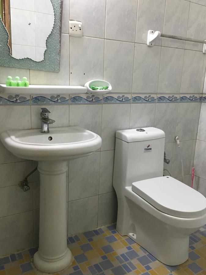 Dijlat Al Khair Hotel فندق دجلة الخير แบกแดด ภายนอก รูปภาพ