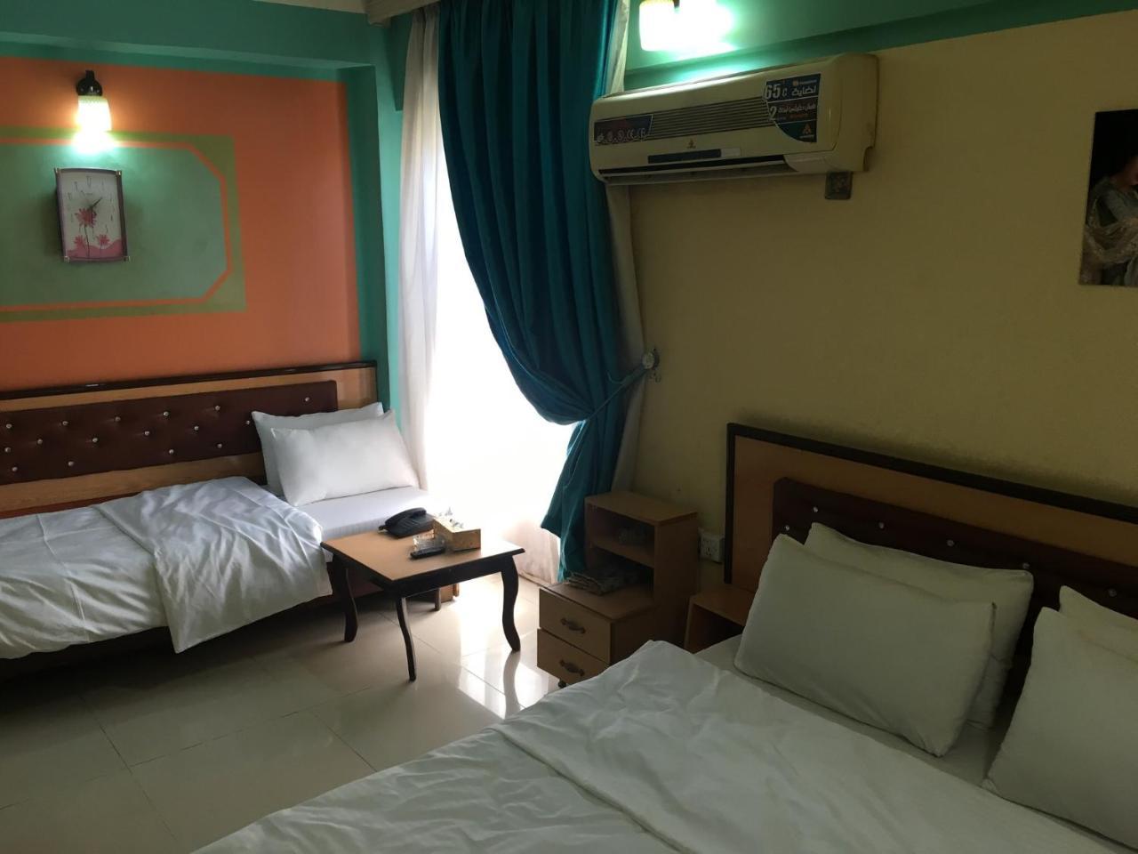 Dijlat Al Khair Hotel فندق دجلة الخير แบกแดด ภายนอก รูปภาพ