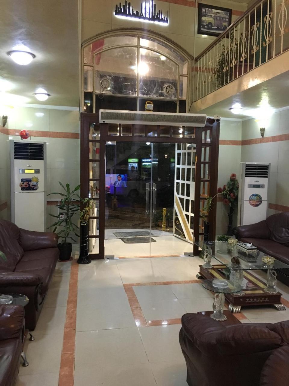 Dijlat Al Khair Hotel فندق دجلة الخير แบกแดด ภายนอก รูปภาพ