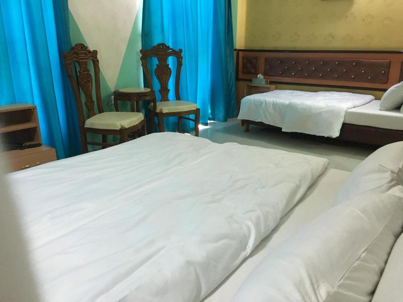 Dijlat Al Khair Hotel فندق دجلة الخير แบกแดด ภายนอก รูปภาพ